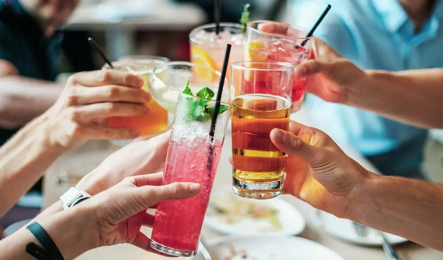 A World in a Glass Exploring the Cross-Cultural Fusion and Creative Explosion Driving Global Cocktail Trends